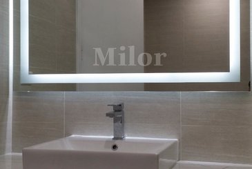 Khám phá các mẫu gương đèn led đẹp Milor