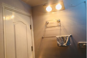 Đèn sưởi phòng tắm treo tường-Những ưu điểm bạn chưa biết