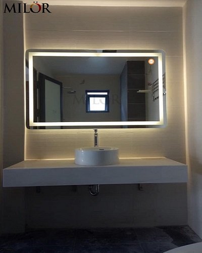 Gương phòng tắm led  600 x 800 cm