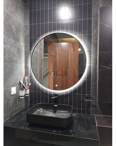 Gương tròn vành thép đen đèn led nhà tắm