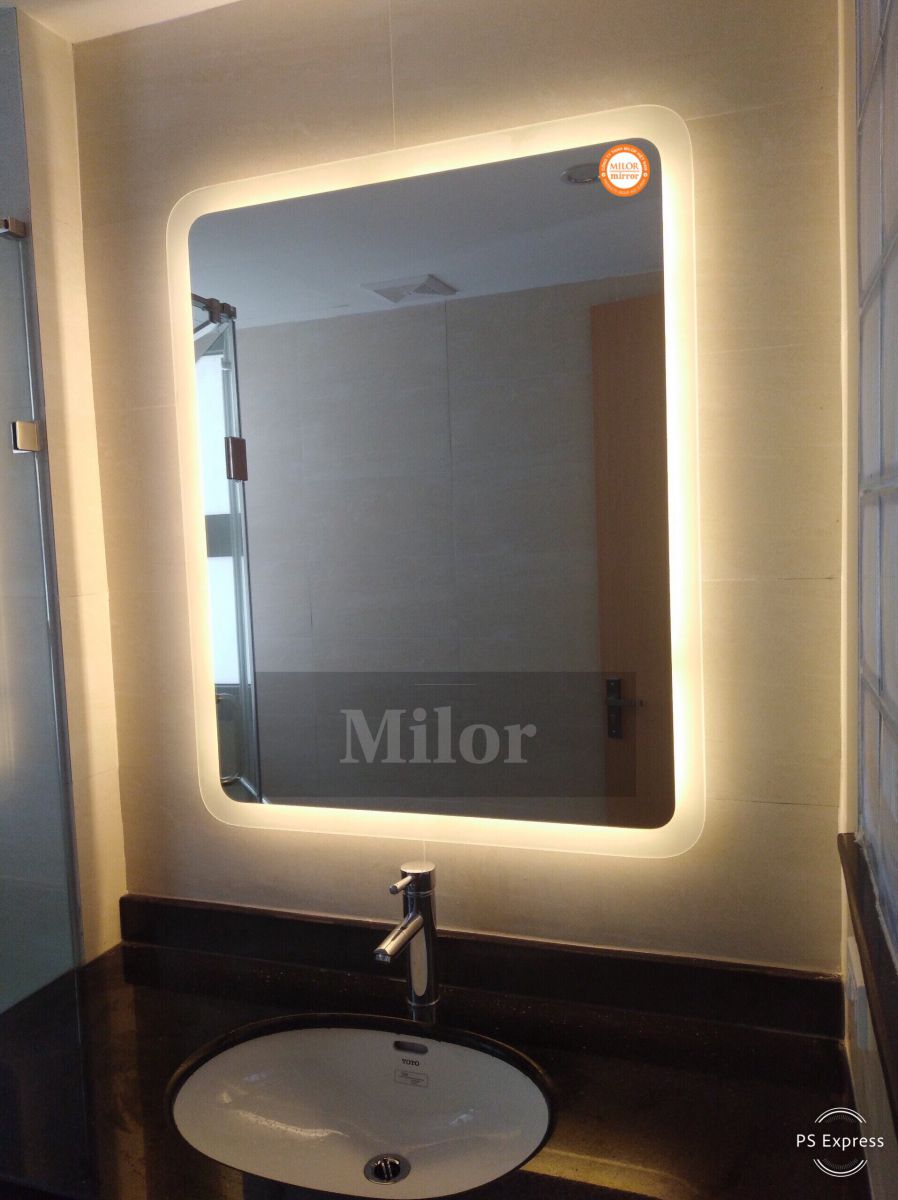 Gương đèn led vàng bo góc phun cát trong  hình chữ nhật milor